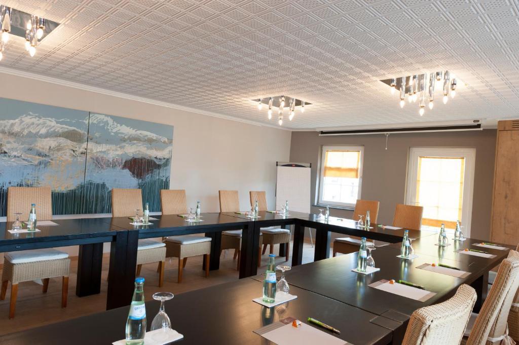 Merker'S Hotel & Restaurant Bostalsee Bosen-Eckelhausen Exterior photo